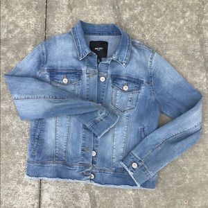 Women’s jean jacket